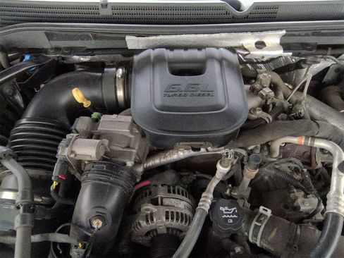 Used 2015 GMC Sierra 2500 Denali w/ Duramax Plus Package image 15