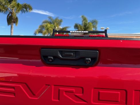 Used 2024 Chevrolet Silverado 3500 LT w/ Convenience Package image 17