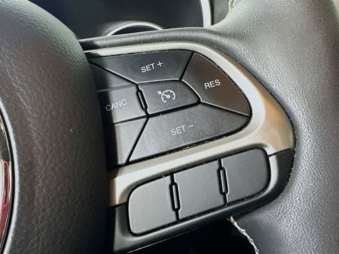 Used 2021 Jeep Compass Latitude AWD/4WD image 22