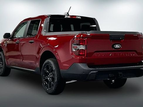 New 2026 Ford Maverick XLT w/ Black Appearance Package AWD/4WD image 4