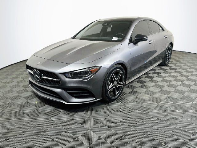 Used 2021 Mercedes-Benz CLA 250 4MATIC w/ AMG Line image 4