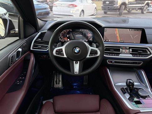 Used 2022 BMW X6 xDrive40i w/ M Sport Package AWD/4WD image 38