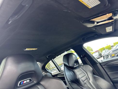 Used 2020 BMW M5 w/ Executive Package image 27