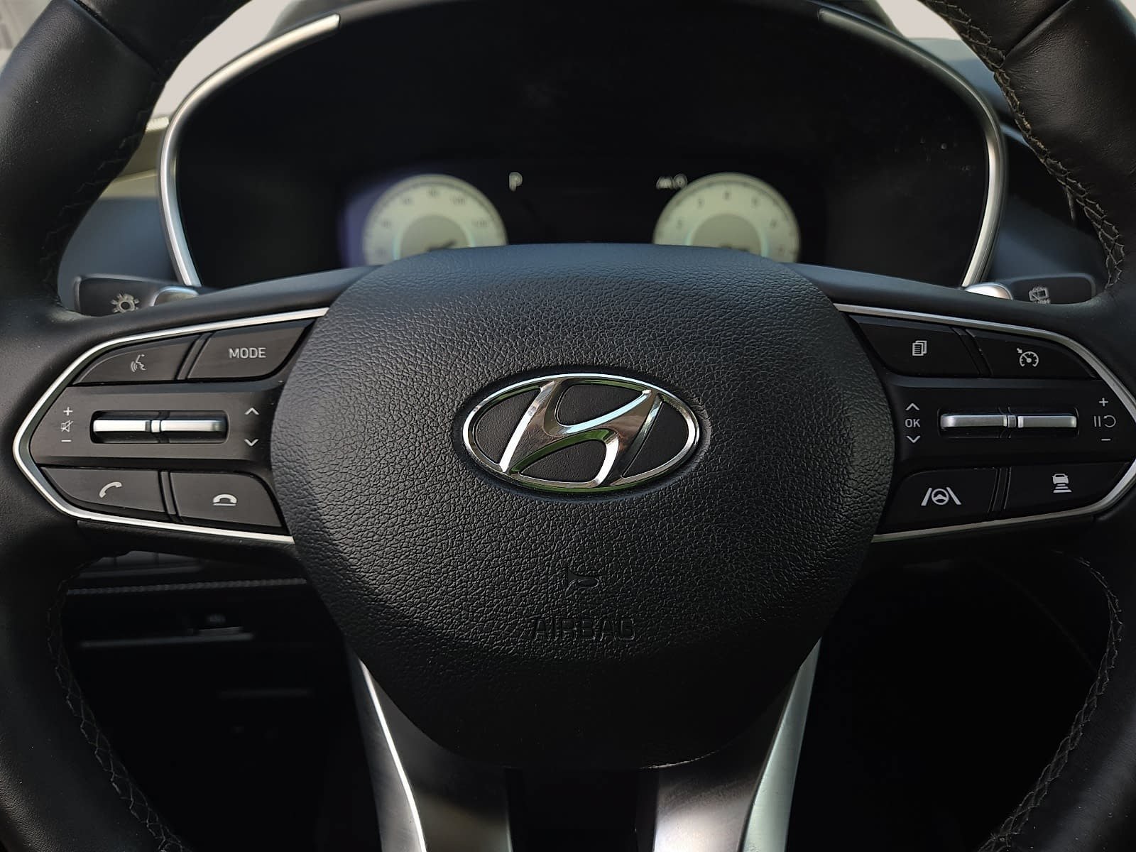 Used 2023 Hyundai Santa Fe Limited AWD/4WD image 20