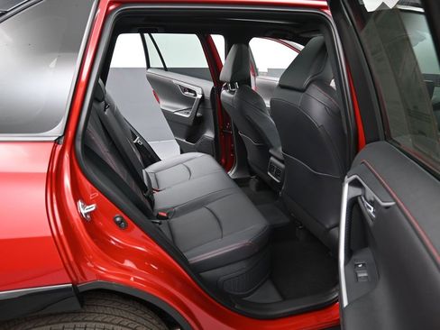 Certified 2025 Toyota RAV4 XSE image 36