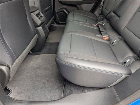 New 2026 Chevrolet Equinox EV LT image 16