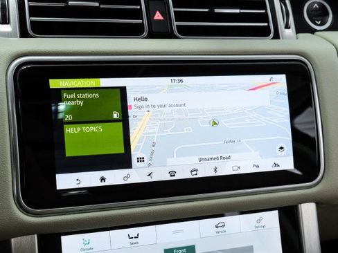 Used 2020 Land Rover Range Rover AWD/4WD image 28