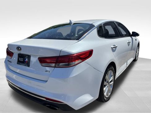 Used 2016 Kia Optima EX FWD image 5