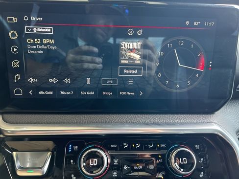 Used 2023 GMC Sierra 1500 Denali w/ Denali Reserve Package AWD/4WD image 18