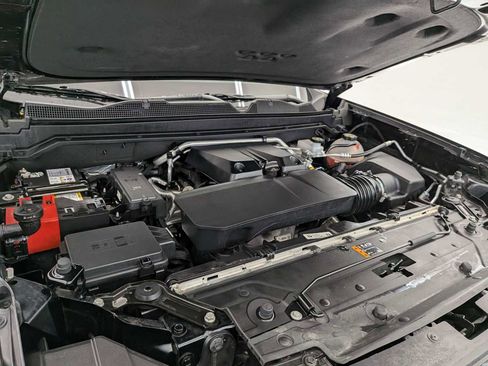 Certified 2024 GMC Canyon AT4X image 15