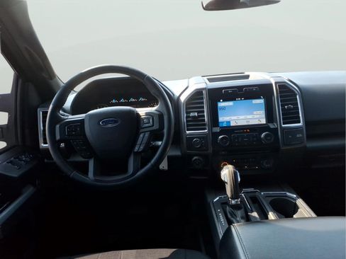 Used 2016 Ford F150 XLT w/ Equipment Group 302A Luxury AWD/4WD image 10