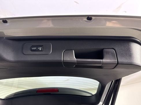 Used 2026 Toyota Grand Highlander AWD Hybrid image 35
