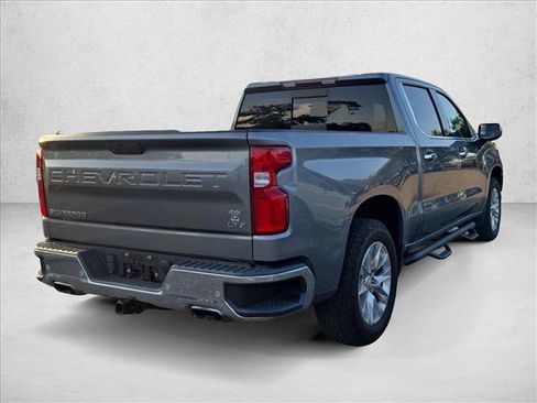Used 2021 Chevrolet Silverado 1500 LTZ AWD/4WD image 5