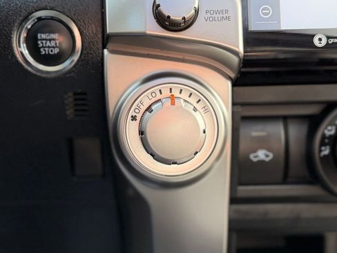 Used 2021 Toyota 4Runner SR5 Premium w/ Moonroof Package image 11