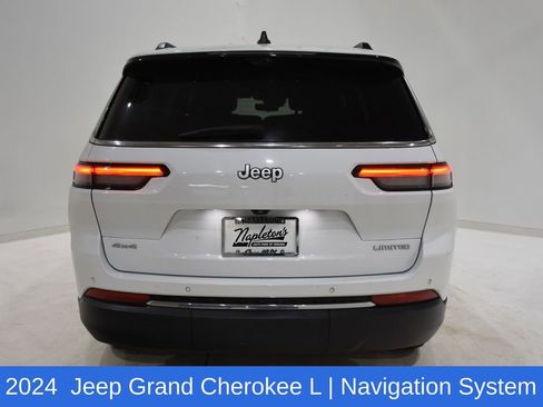 Used 2024 Jeep Grand Cherokee L Limited w/ Luxury Tech Group II image 5