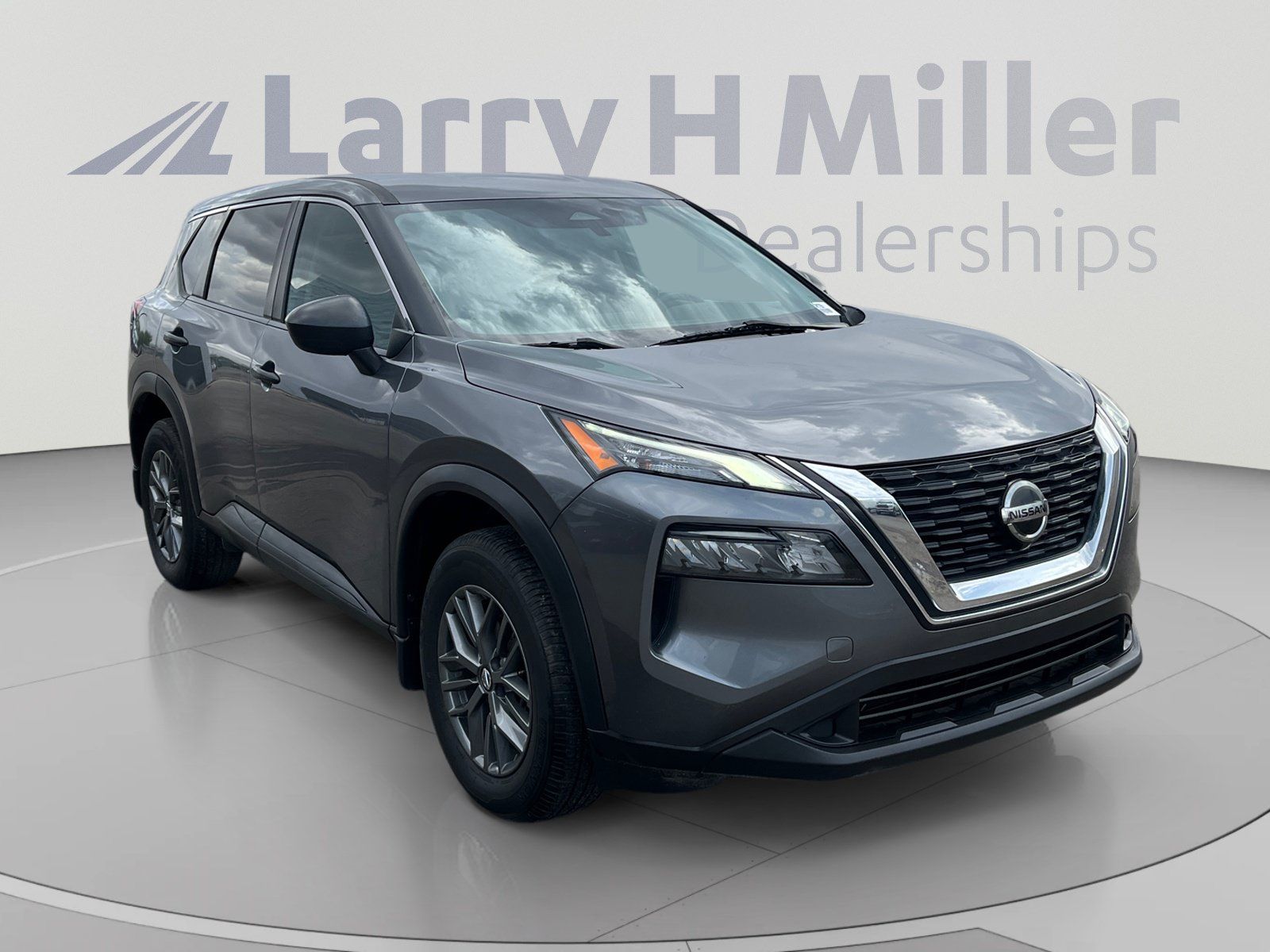 Used 2021 Nissan Rogue S FWD image 7
