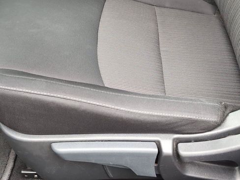 Used 2024 Nissan Sentra SV FWD image 16