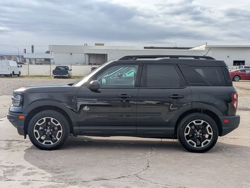 Used 2023 Ford Bronco Sport Outer Banks w/ Tech Package image 9