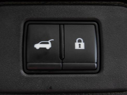 Used 2023 Nissan Rogue SL w/ SL Premium Package image 43