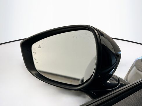 Used 2025 MAZDA CX-50 AWD 2.5 S w/ Premium Package image 16