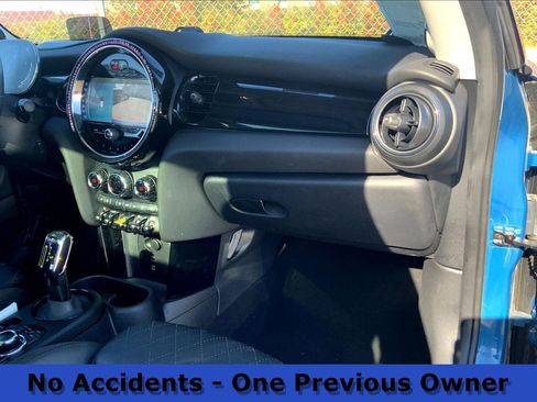 Used 2023 MINI Cooper SE image 17