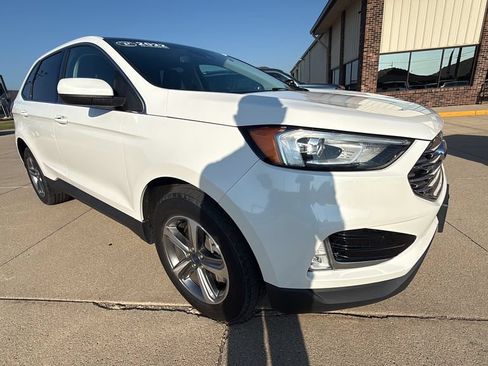 Used 2022 Ford Edge SEL w/ Convenience Package AWD/4WD image 1
