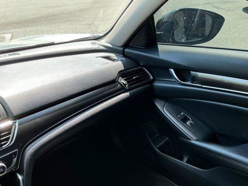 Used 2022 Honda Accord Sport Special Edition image 18