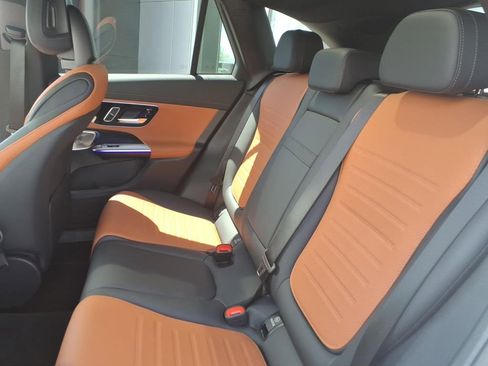 Certified 2026 Mercedes-Benz GLC 300 4MATIC image 26