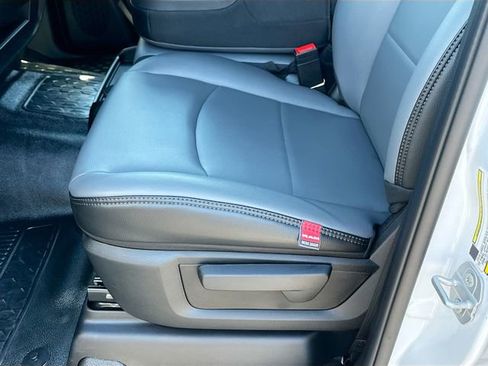 New 2026 RAM 5500 Tradesman w/ Chrome Appearance Group image 11