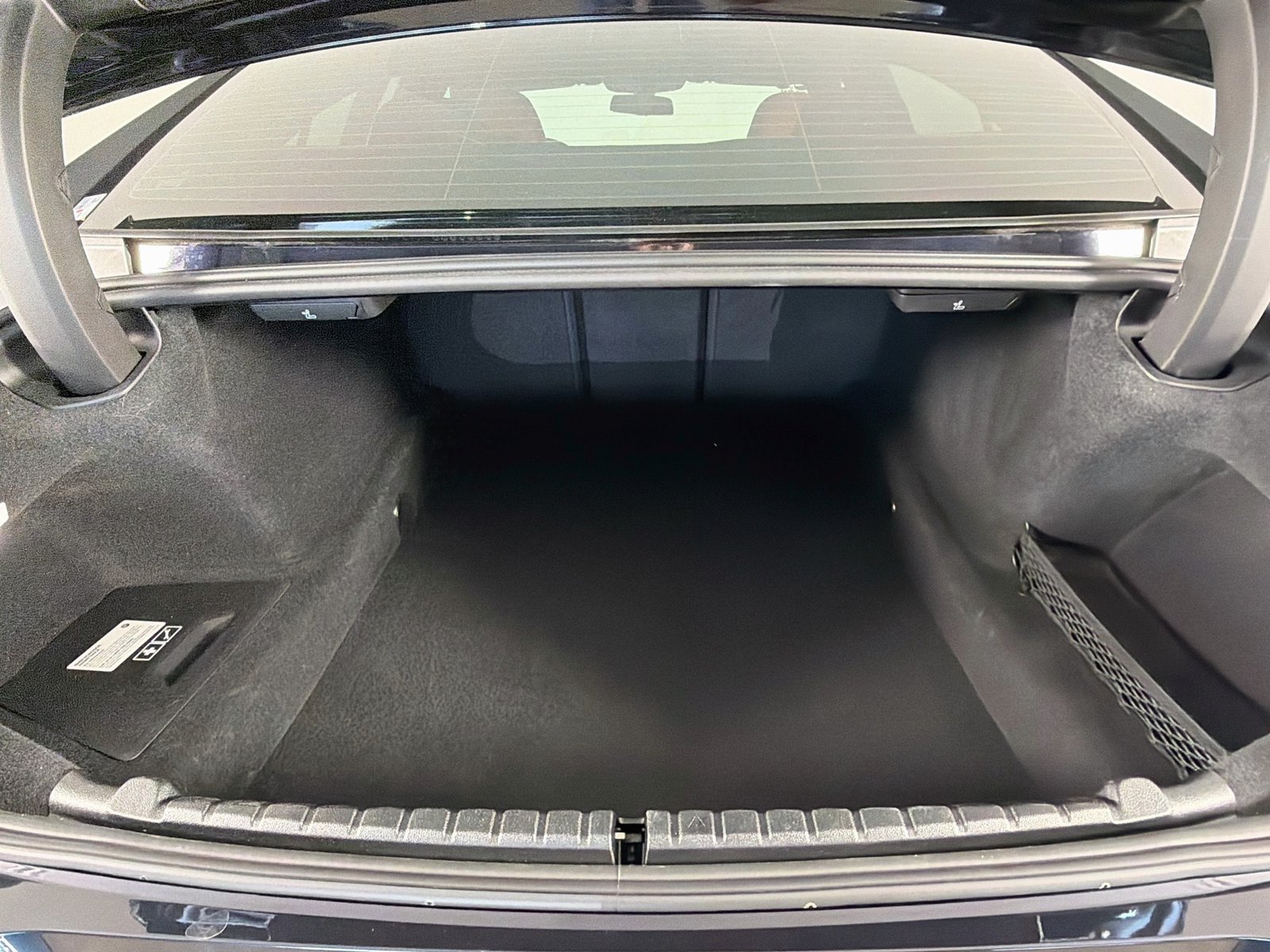 Used 2022 BMW ALPINA B8 xDrive Gran Coupe AWD/4WD image 40