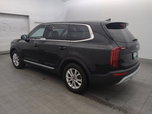 Used 2022 Kia Telluride LX FWD image 3