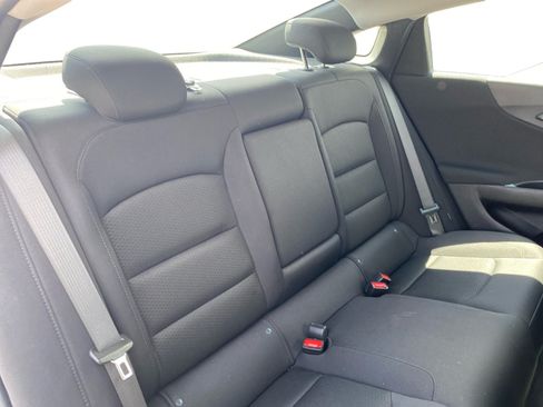 Used 2024 Chevrolet Malibu LT FWD image 18