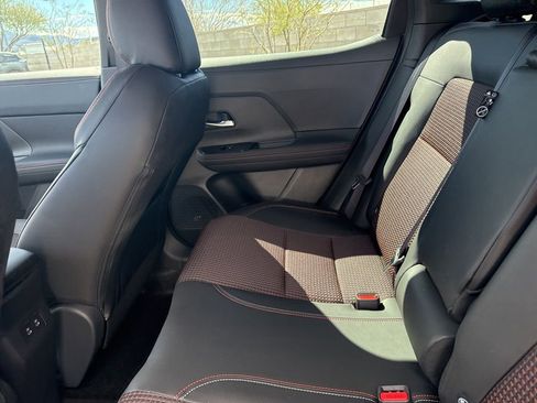 Used 2025 Nissan Kicks SR image 13