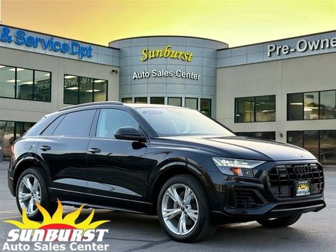 Used 2022 Audi Q8 Prestige w/ Prestige Package AWD/4WD image 1