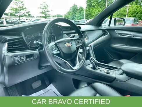 Certified 2024 Cadillac XT6 Luxury w/ LPO, Floor Liner Package AWD/4WD image 10