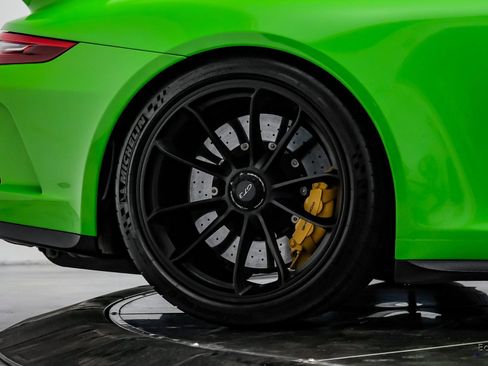 Used 2018 Porsche 911 GT3 RWD image 79