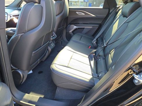 New 2026 Cadillac Lyriq Premium Luxury AWD/4WD image 16