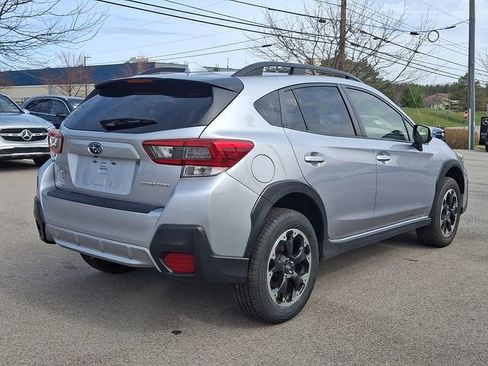 Used 2023 Subaru Crosstrek 2.0i Premium image 9