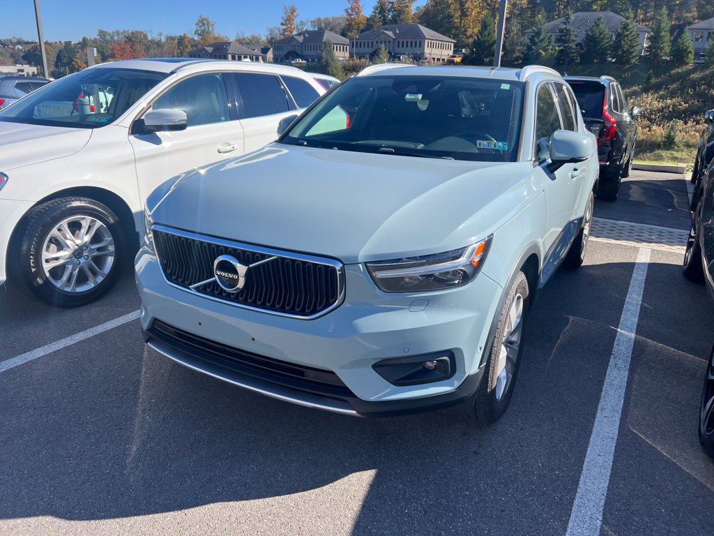 Used 2019 Volvo XC40 T5 Momentum AWD/4WD image 4