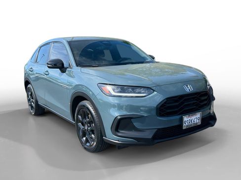 Used 2025 Honda HR-V Sport image 7