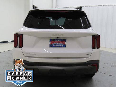 Used 2024 Kia Sorento SX image 4