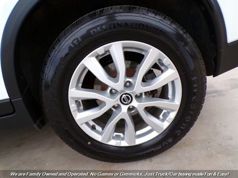 Used 2020 Nissan Rogue SV AWD/4WD image 44