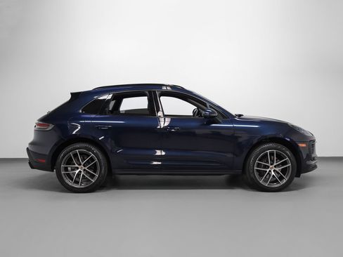 Used 2023 Porsche Macan AWD/4WD image 13