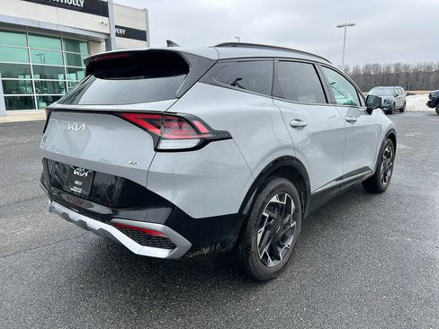 Used 2024 Kia Sportage SX image 8