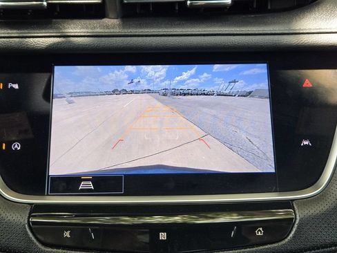 Used 2021 Cadillac XT6 Luxury w/ LPO, Floor Liner Package FWD image 19