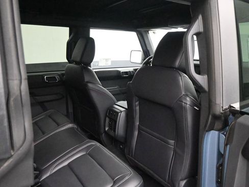 New 2025 Ford Bronco Outer Banks image 16