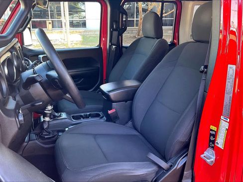 Used 2021 Jeep Wrangler Unlimited Sport image 5