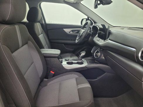 Used 2024 Chevrolet Blazer LT w/ Convenience Package FWD image 21