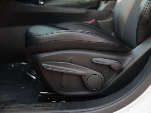 New 2026 Jeep Compass Latitude image 14