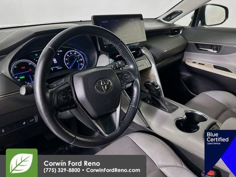 Used 2021 Toyota Venza XLE w/ Softex Package AWD/4WD image 12